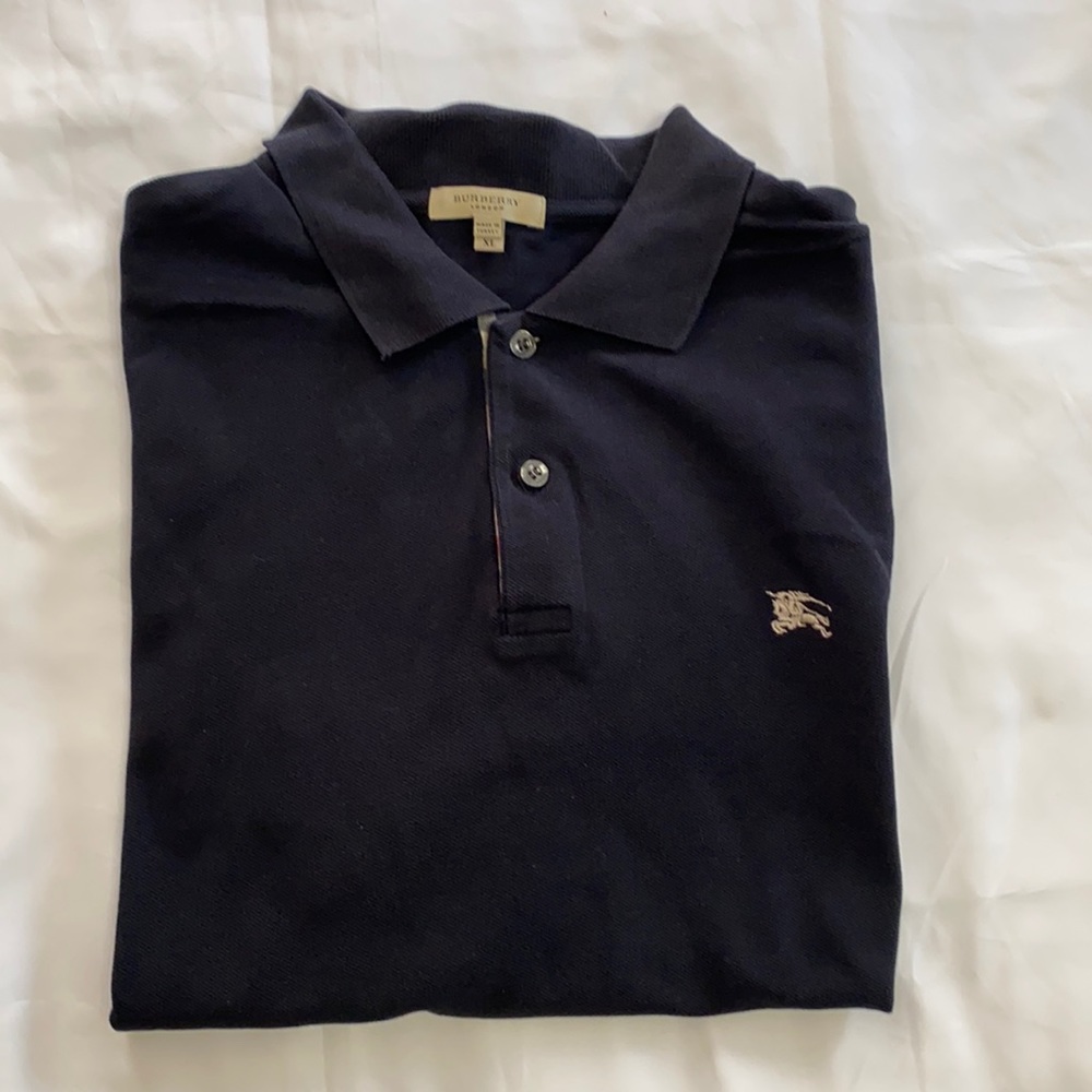 Burberry t-shirt